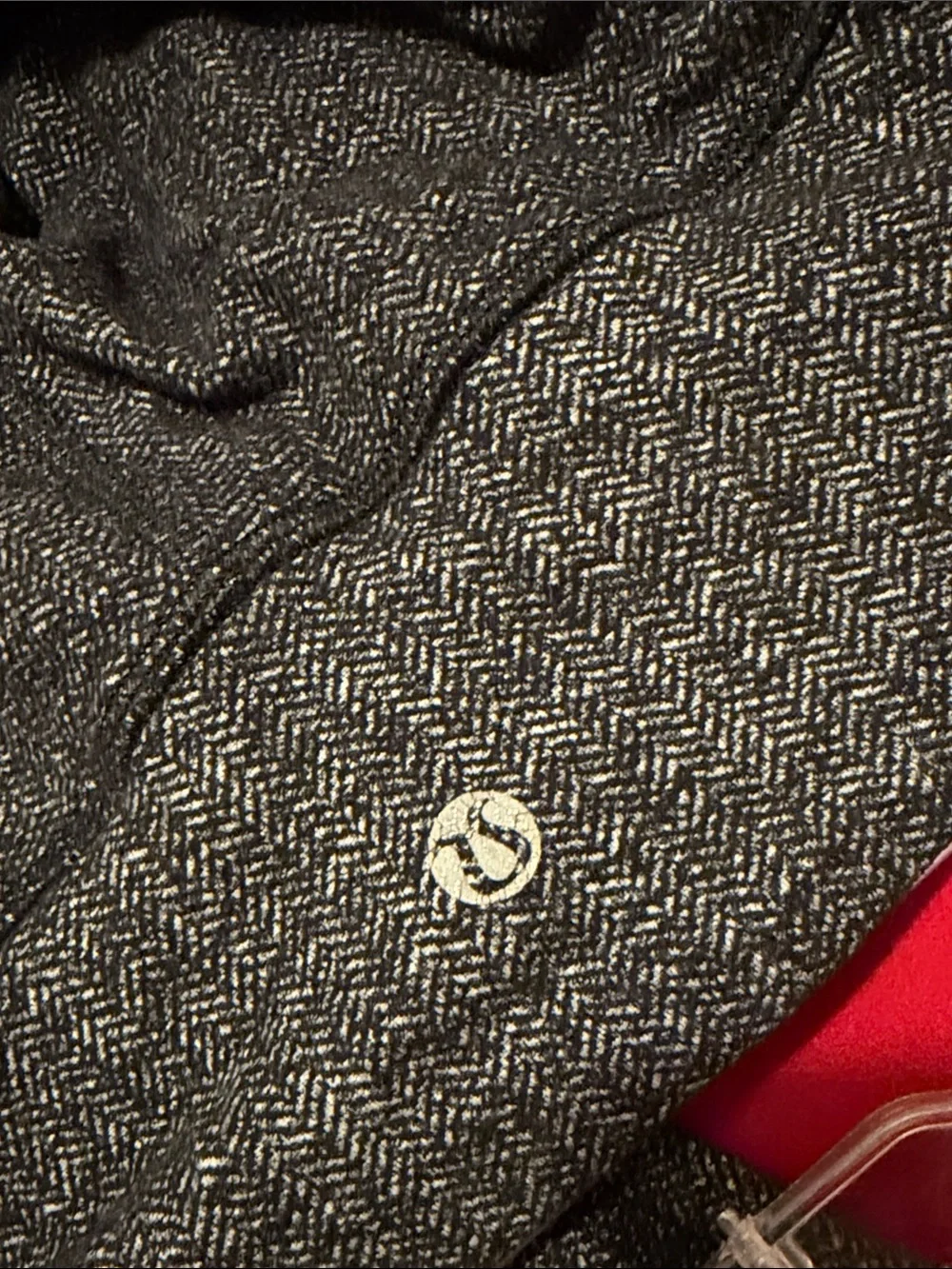 Lululemon Wunder Under Cropped Capri Leggings Size 4 Black White Blur Print